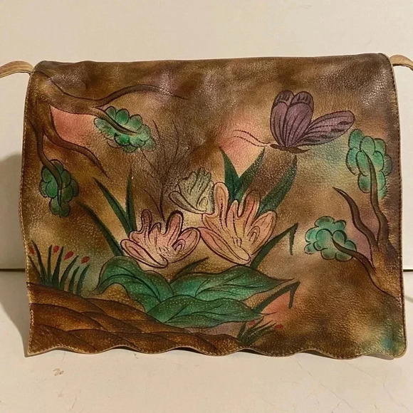 Hand painted multicolor crossbody leather handbag - Picture 5 of 8